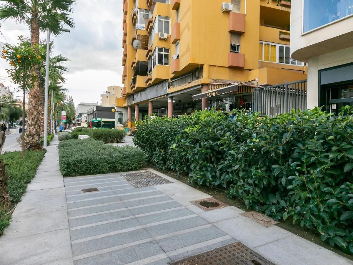 Pleasant Holiday Home In Torremolinos With Beach Nearby